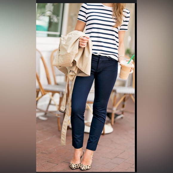 Banana Republic Sloan Fit Navy Pants - Picture 7 of 8